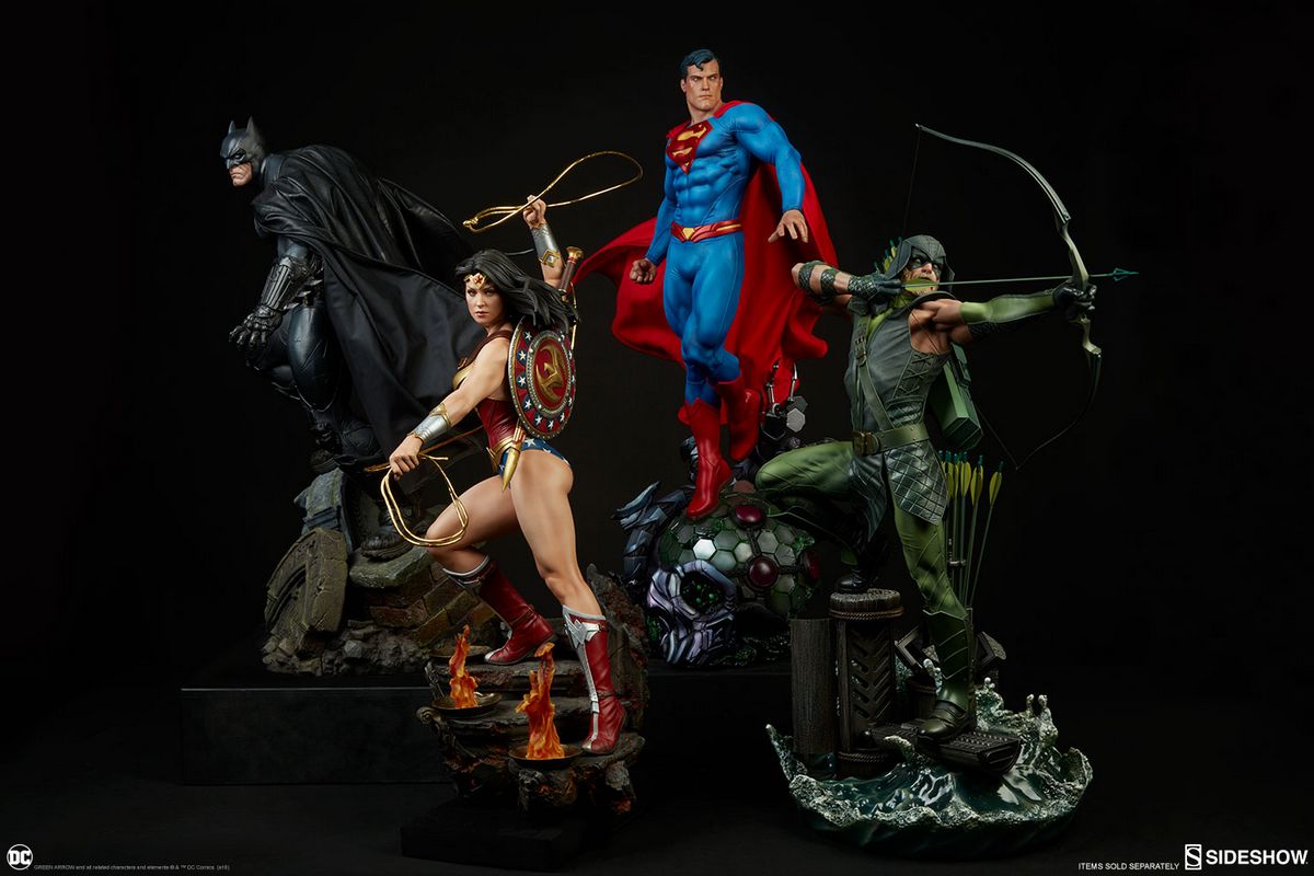 DC Comics - Green Arrow - Sideshow Collectibles Statue - Movie Mania